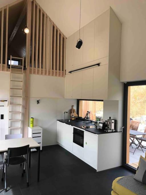 Eifelhausaufzeit-Vulkaneifel-Architekten-Chalet Mit Sauna Im Vulkankrater Immerath Extérieur photo