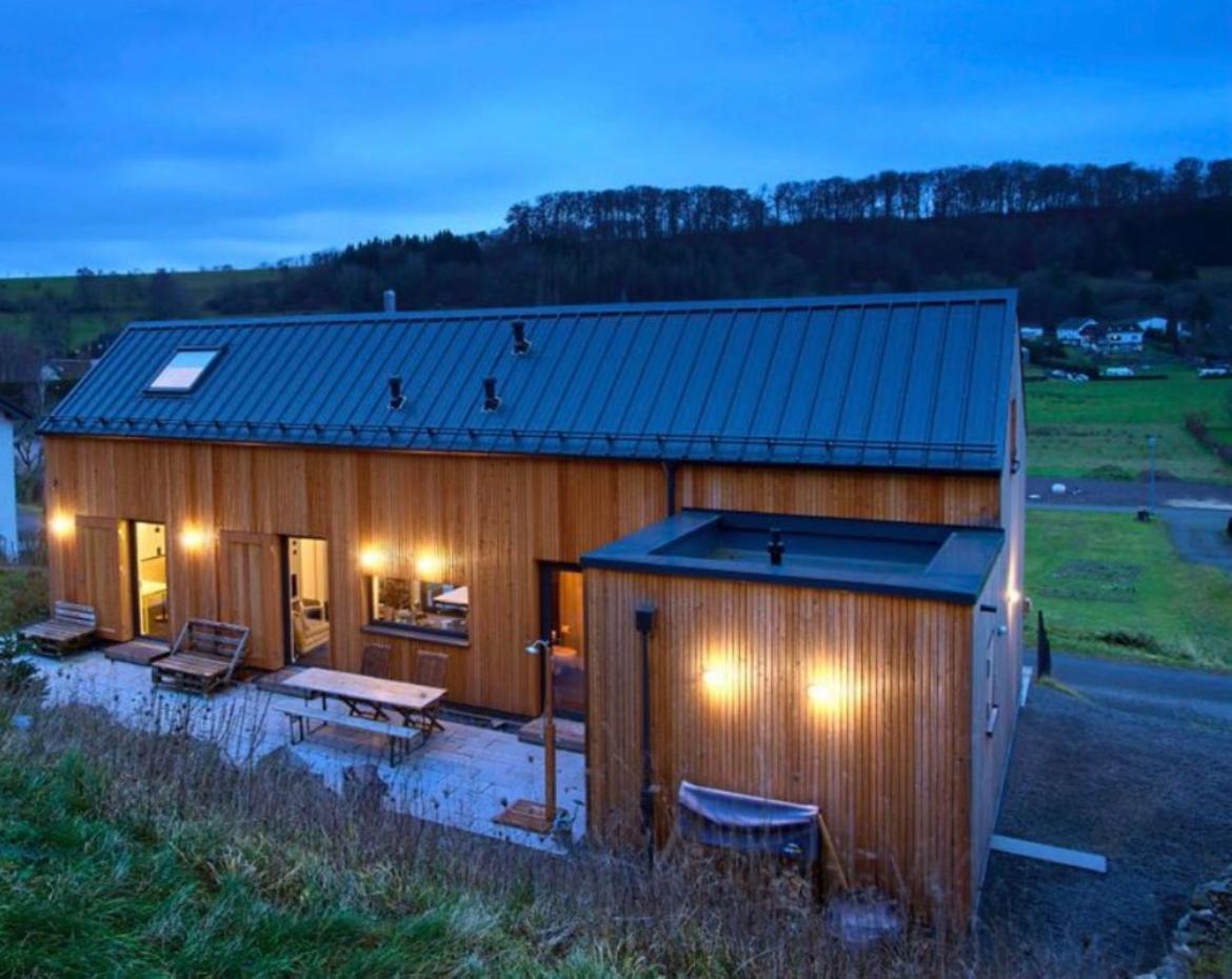 Eifelhausaufzeit-Vulkaneifel-Architekten-Chalet Mit Sauna Im Vulkankrater Immerath Extérieur photo