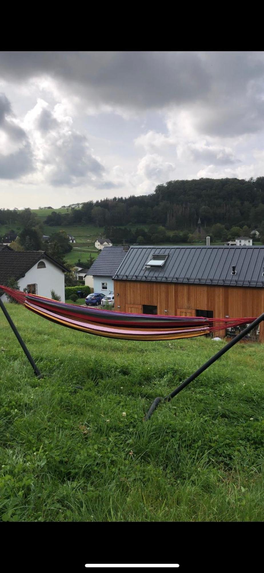 Eifelhausaufzeit-Vulkaneifel-Architekten-Chalet Mit Sauna Im Vulkankrater Immerath Extérieur photo