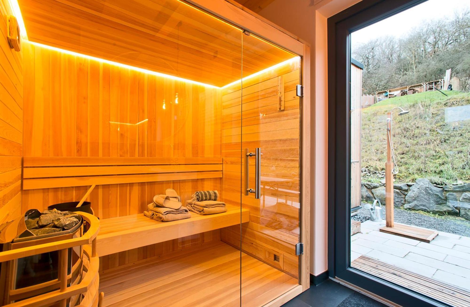 Eifelhausaufzeit-Vulkaneifel-Architekten-Chalet Mit Sauna Im Vulkankrater Immerath Extérieur photo
